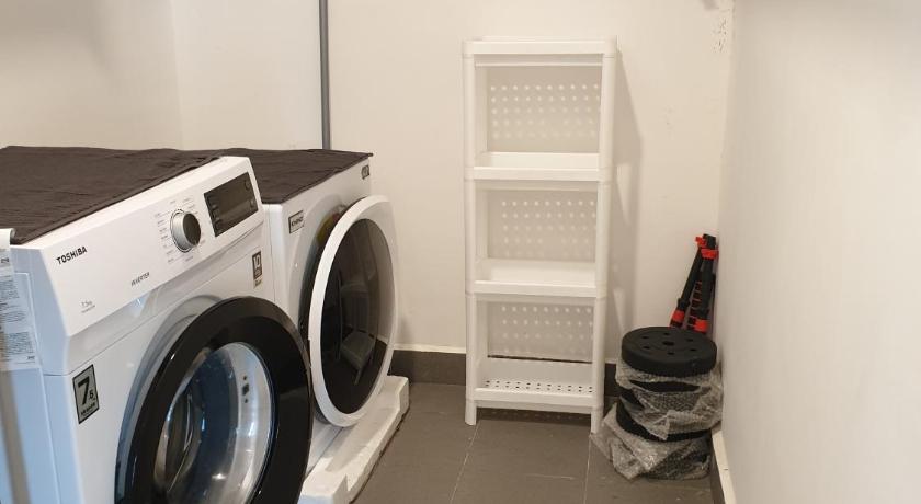 クアンタン Best Moments apartment suite imperium Kuantan  5つ星 ゲストハウス レストラン