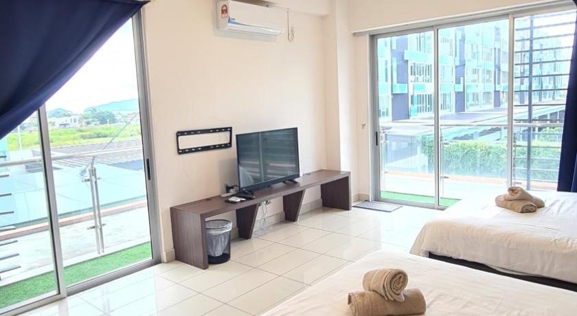 KK Aeropod Corner unit A near Airport and City Free Parking — Hotel in Kota Kinabalu