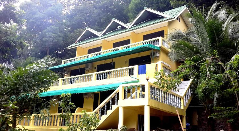 Island Lodge photo