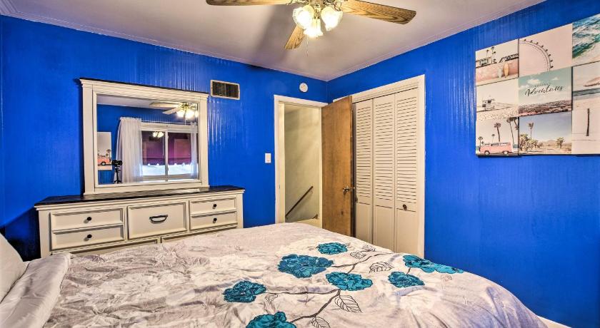 Spacious Family Glenwood Estates Home with Hot Tub! photo