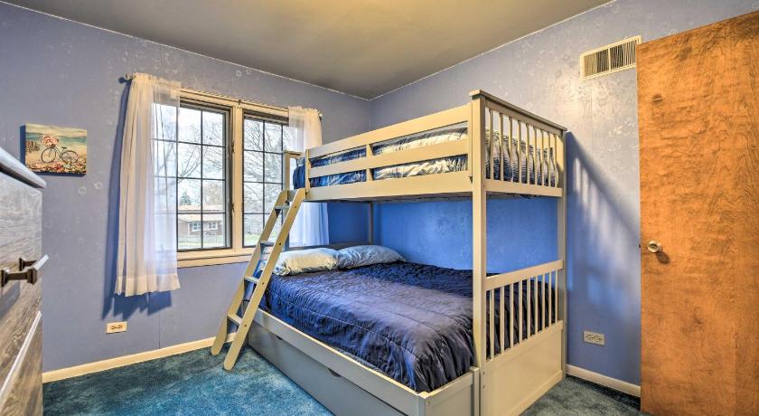 Spacious Family Glenwood Estates Home with Hot Tub! photo
