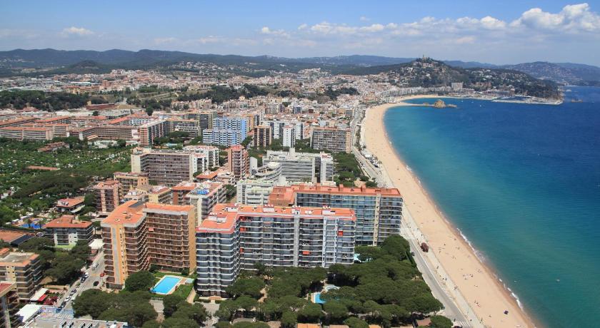 Apartamentos Blanes-Condal photo