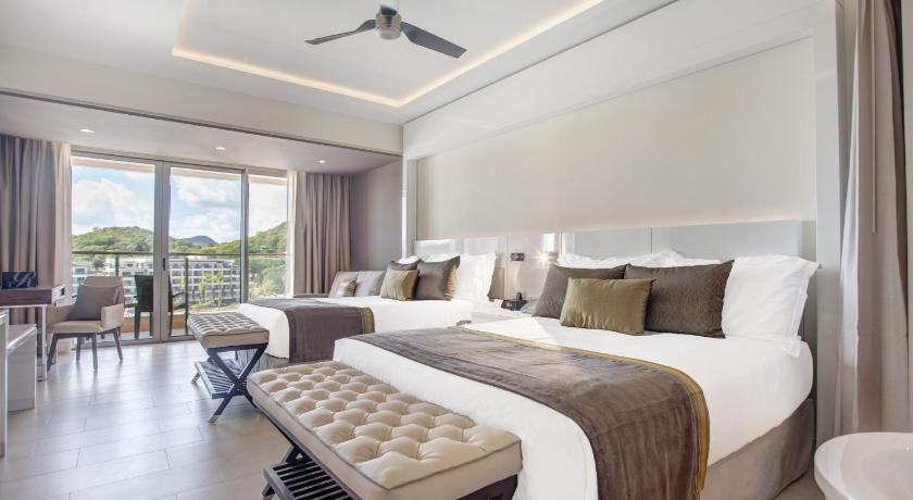 รูปของLuxury Junior Suite Ocean View 0