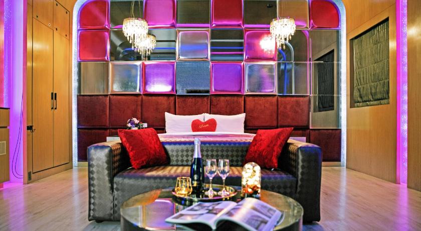 Affair Motel - image 30