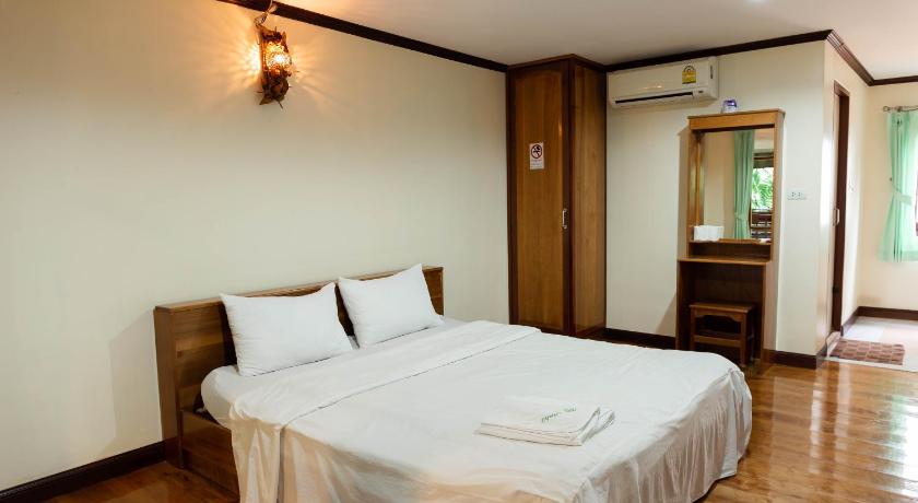 Image of Standard King Room 0