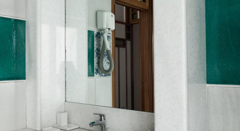 Image of Apartment 9