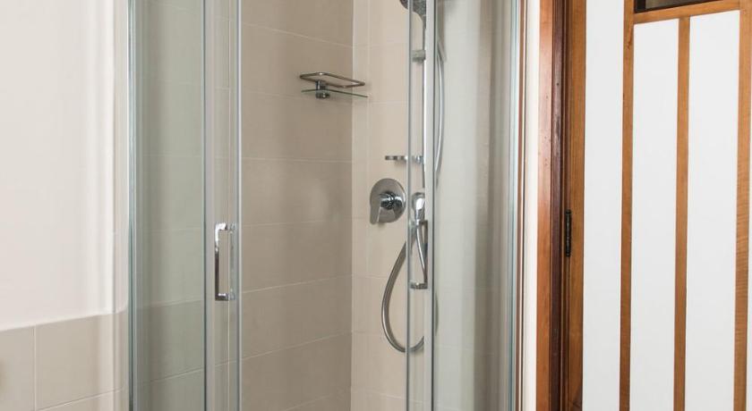Image of Apartment 16