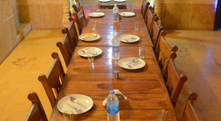Hotel Prince - image 7