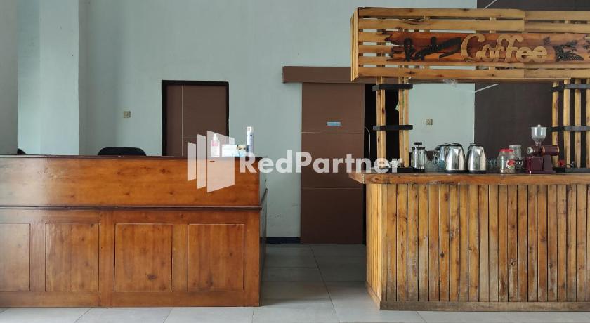 Guest House Sidorejo Bukit Hitam View RedPartner photo