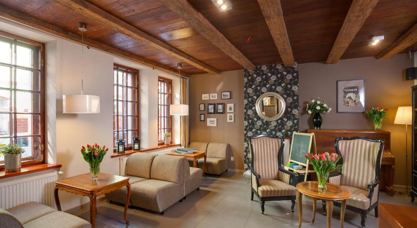 Hotel Czarna Roza photo