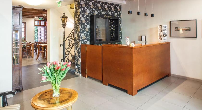 Hotel Czarna Roza photo