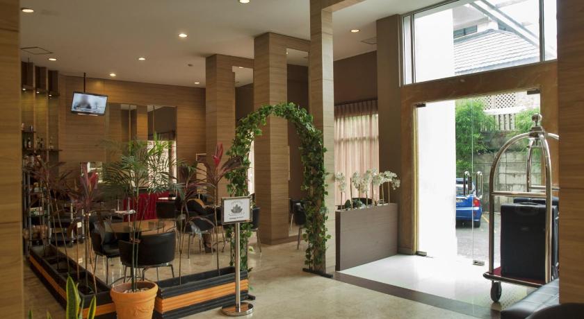 The Gloria Suites Grogol, Jakarta