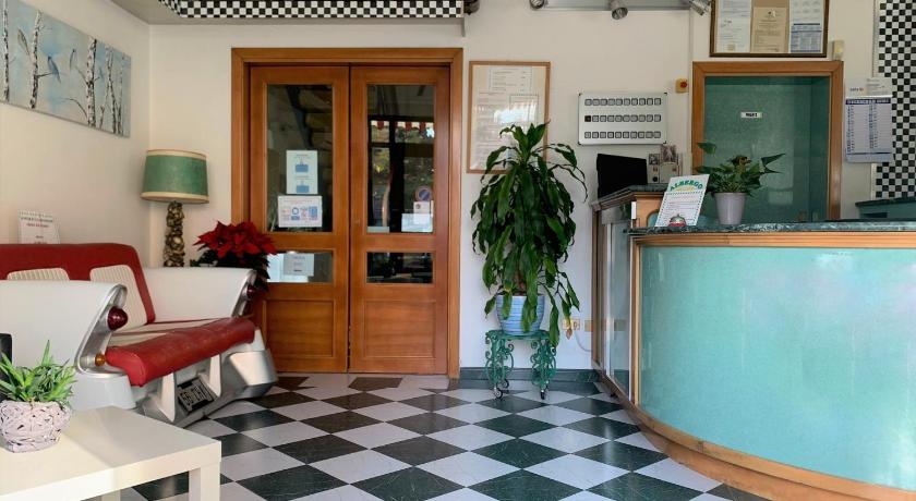Albergo Moderno photo