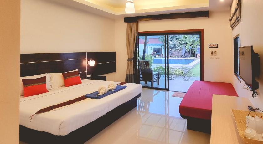 Image of Superior Pool View Room 5