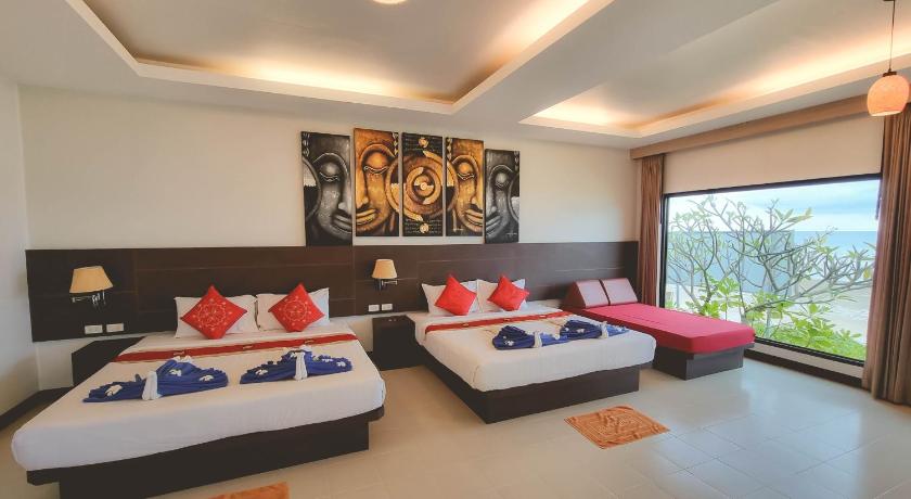 Image of Family Seaview Room 3