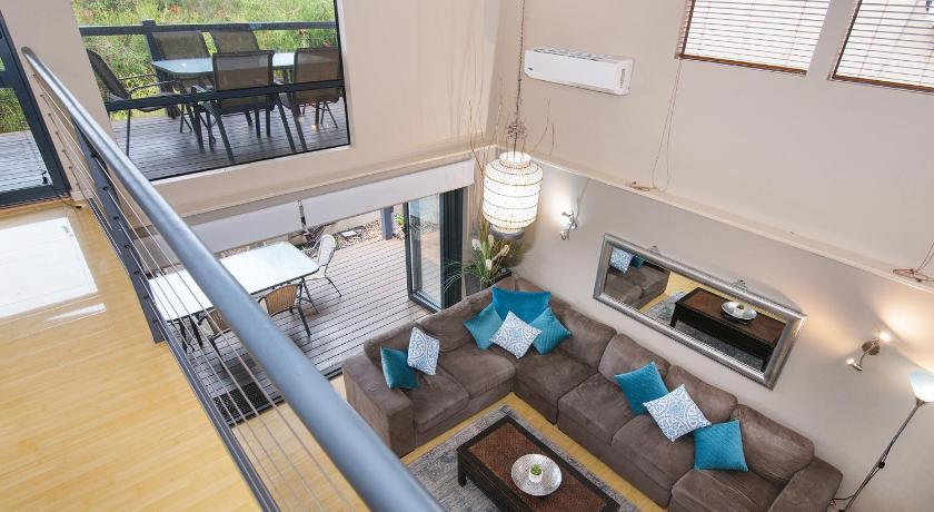Dunsborough Deluxe Retreat photo