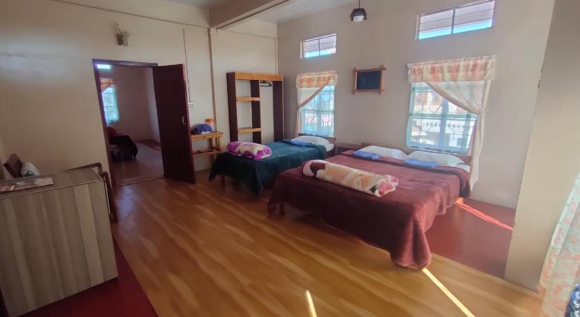 Image of Family Room 2