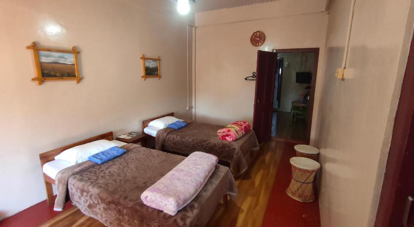 Image of Basic Triple Room 0