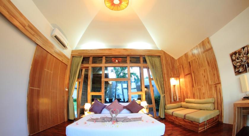 Image of Honeymoon Bungalow with Sea View 4