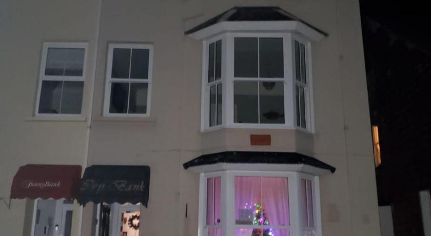 Ivy Bank Guest House - image 11