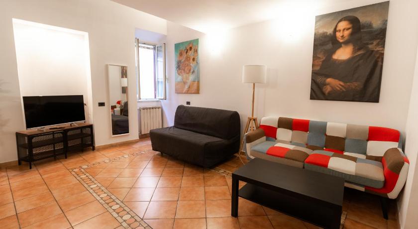 Rome Trastevere four seasons Trilussa 1 4-Star Single Room suite