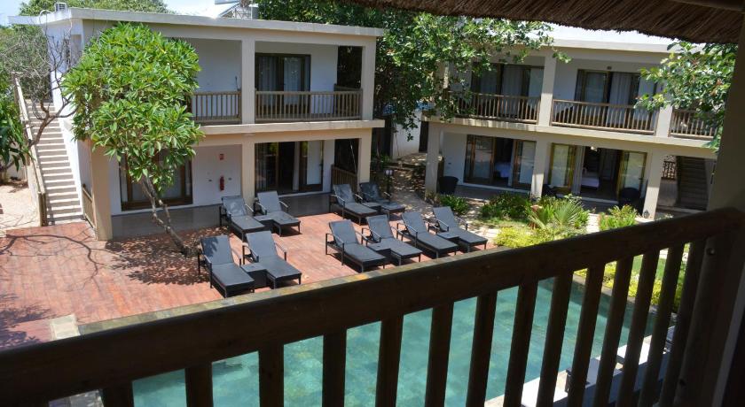 The Garden Lodge photo
