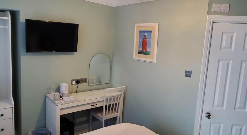 Ivy Bank Guest House - image 34