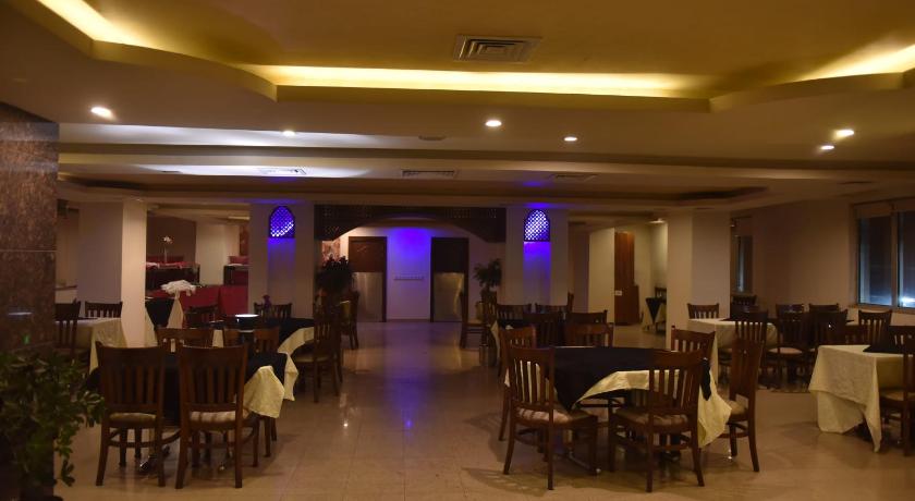 Shalimar Tower Hotel Lahore - image 12