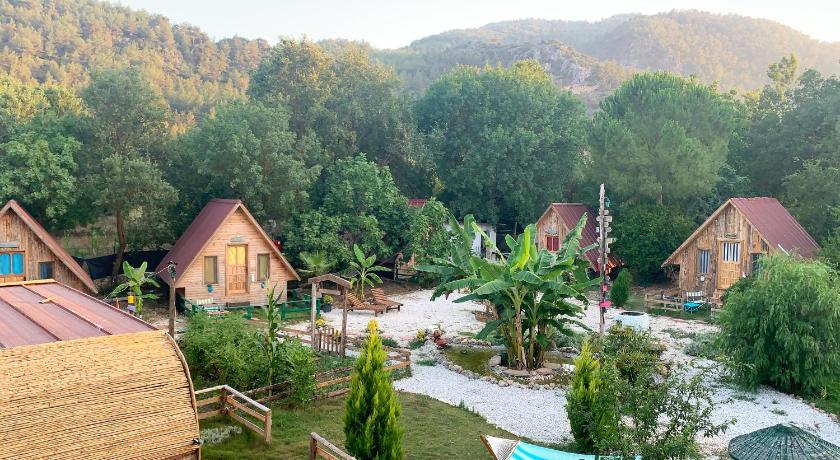 Pusula Bungalow Otel — Hotel in Fethiye