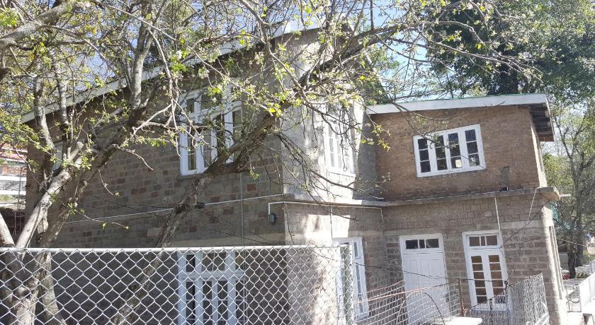 Pine Top Hotel Murree photo