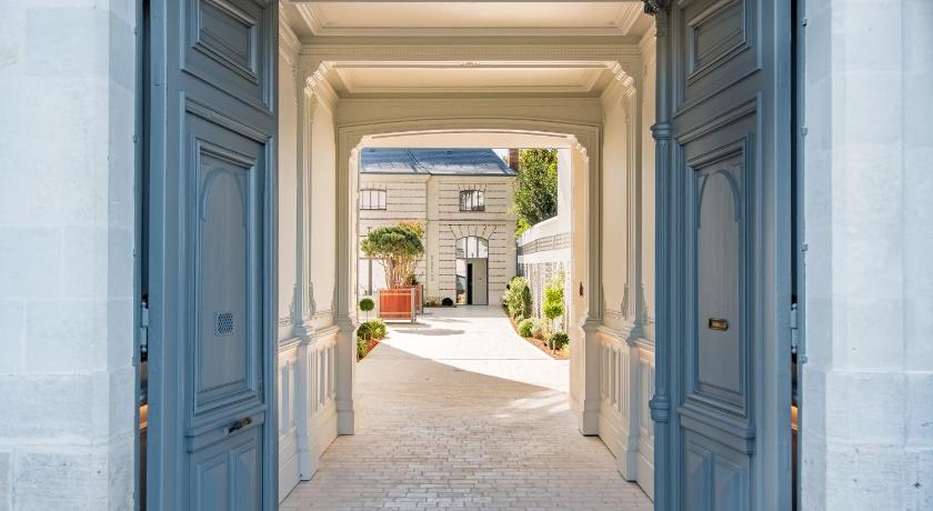 Les Tresorieres — Hotel in Tours