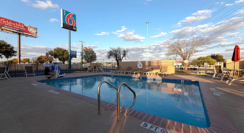 Motel 6-San Antonio, TX - West SeaWorld