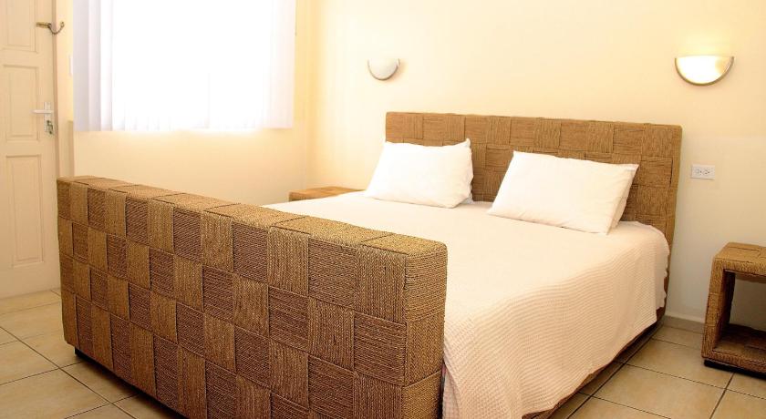 Image of Deluxe One-Bedroom Apartment 0