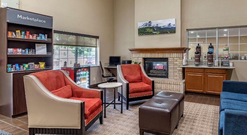 Comfort Suites Fort Collins Near University