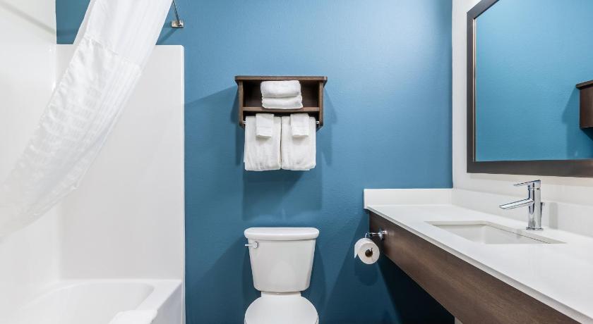 WoodSpring Suites Elgin - Chicago photo
