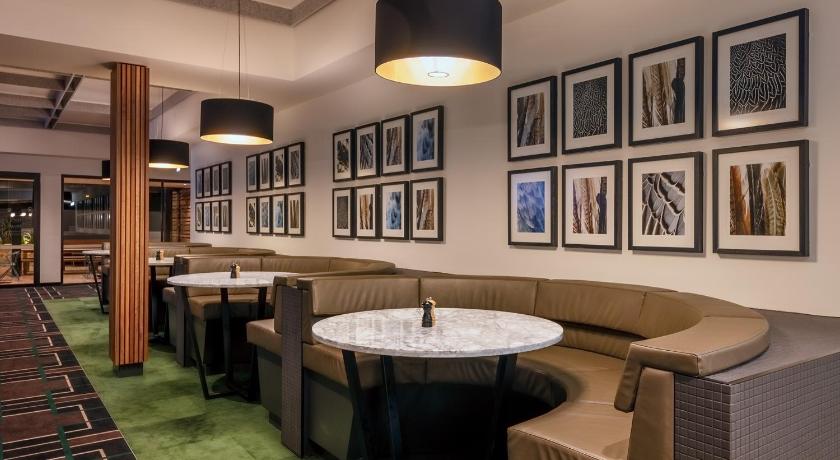 Blacktown Tavern photo