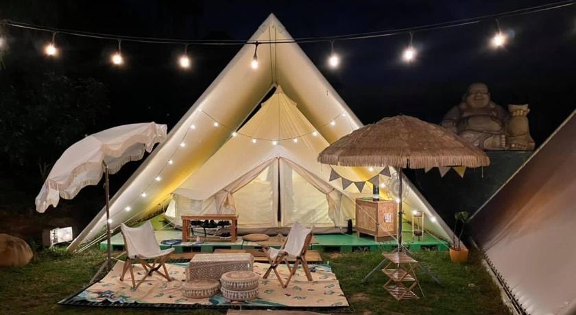 Hoang Indian Tent Camping — Hotel in Taoyuan