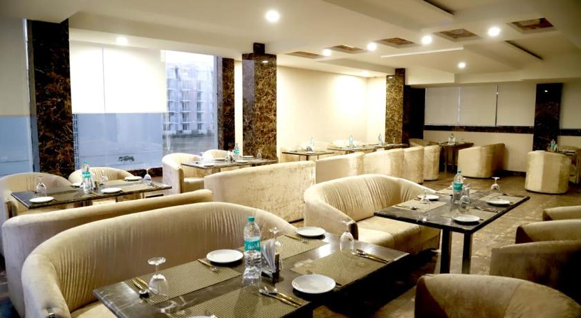 Country Inn Hotels and Resorts Vrindavan - image 15
