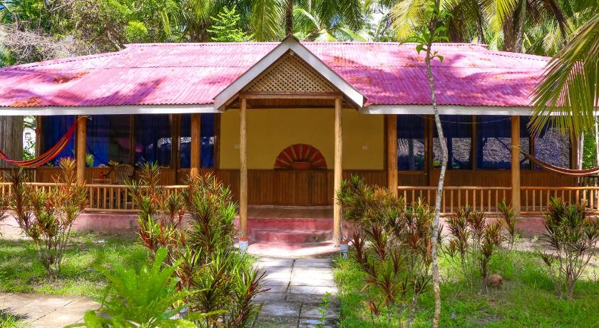Blue Island Beach Resort photo