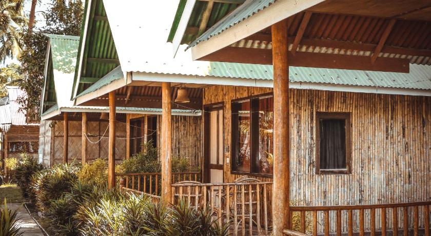 Blue Island Beach Resort photo