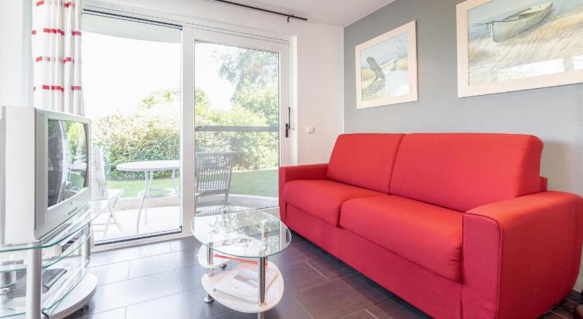 Apartment Blutsyde Promenade-17 by Interhome photo