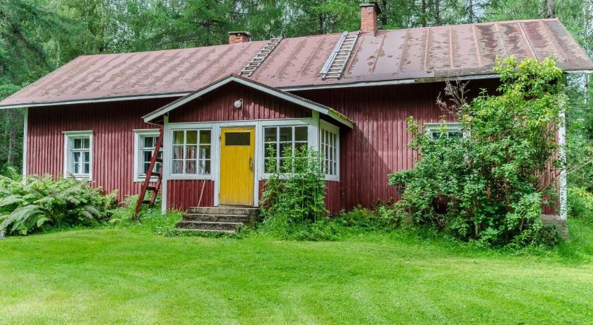 Holiday Home Cjoe120 by Interhome — Hotel in Kiihtelysvaara