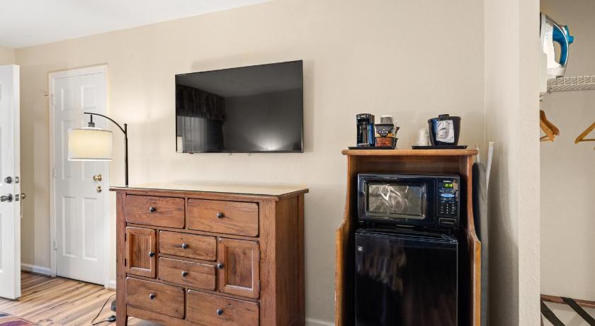 Jonathan Creek Inn and Villas photo