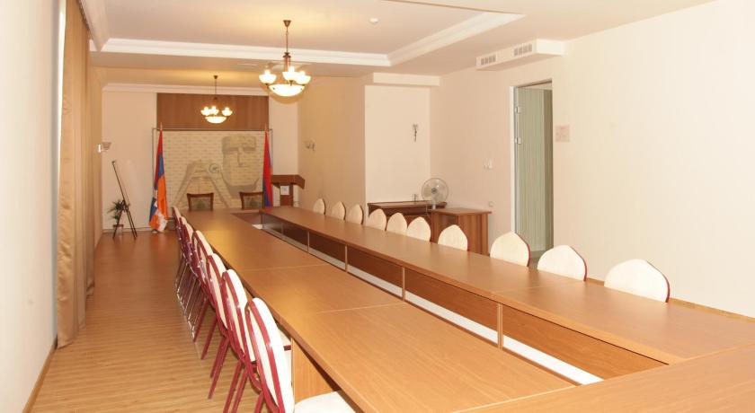 Artsakh Hotel - image 9
