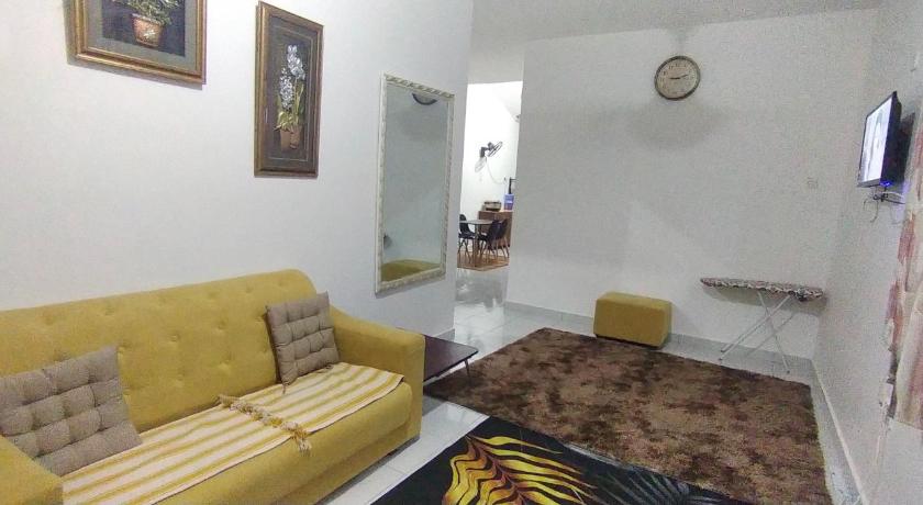 Homestay De'69 — Hotel in Jitra