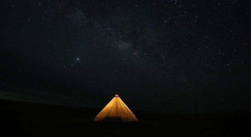 Image of Starwatching Tent 42