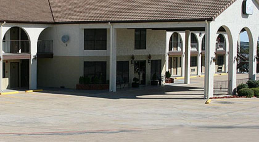 Weatherford Heritage Inn