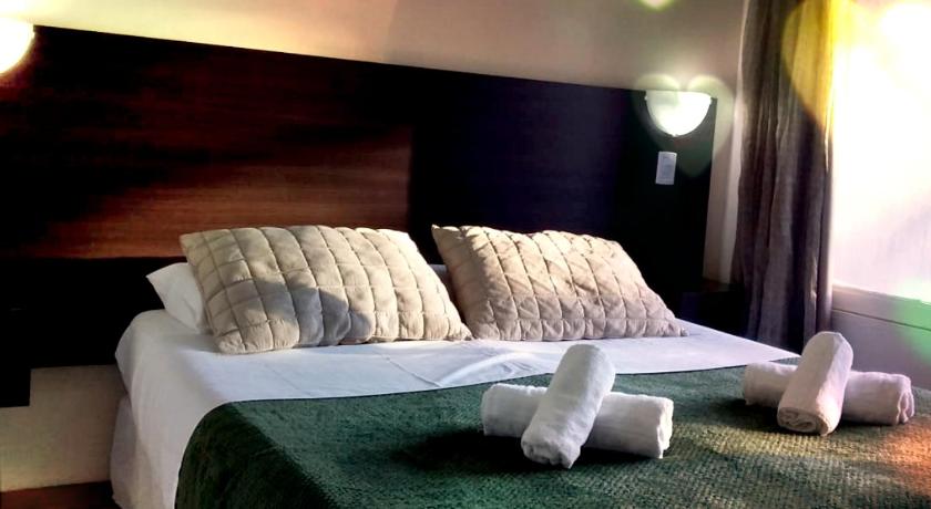 Hotel La Gran Manzana photo