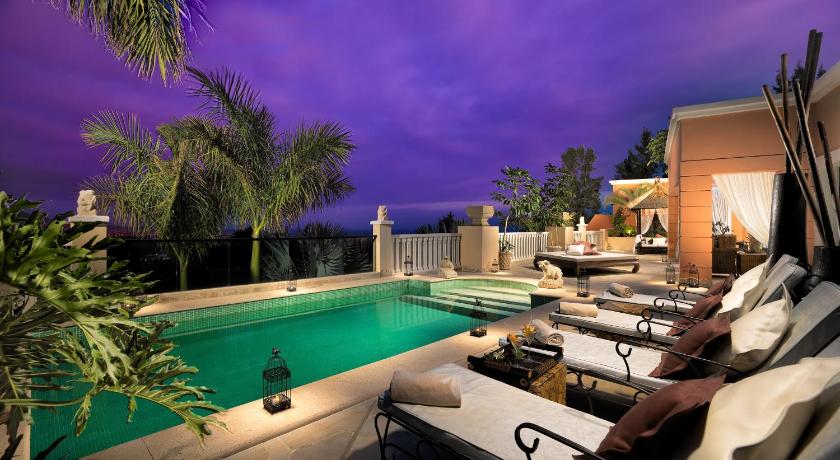 Image of Queen Villa with Private Pool 4