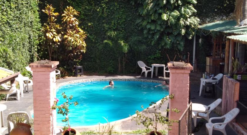 Sweet Guest House — Hotel in Puerto Iguazu